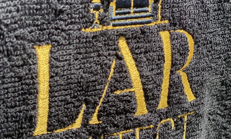 Concept' Pub - Broderie sur textiles à La Chapelle de Guinchay
